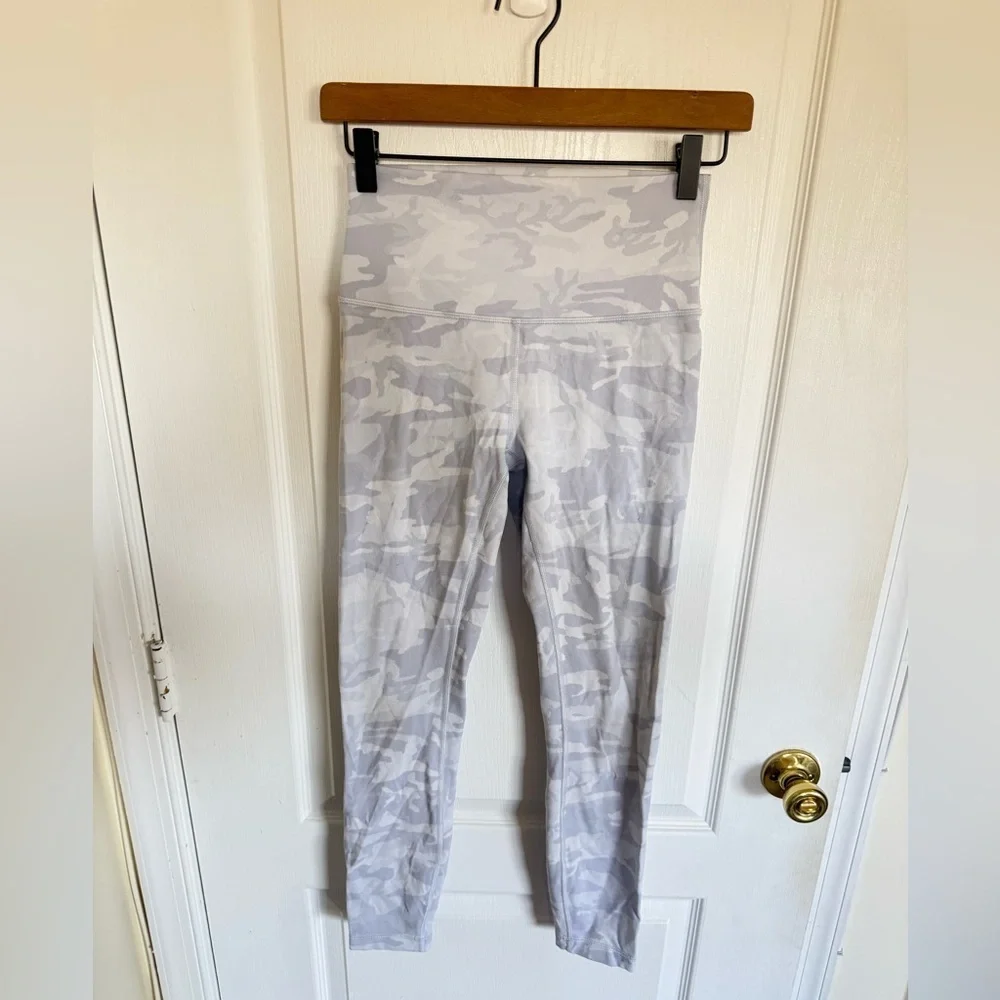 Lululemon Wunder Under Tight 25